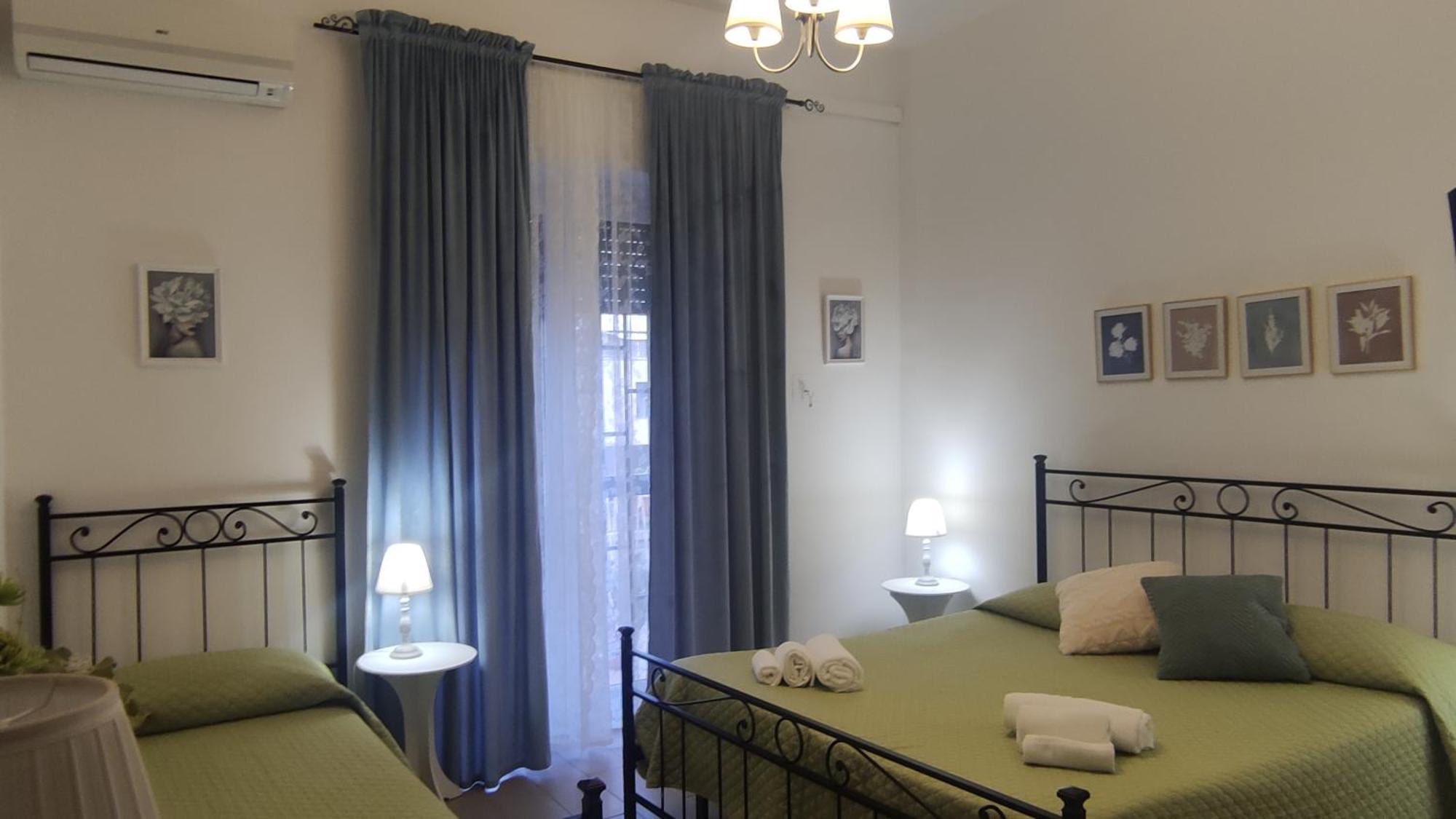 Anthea Bb Napoli Bed & Breakfast Exterior photo
